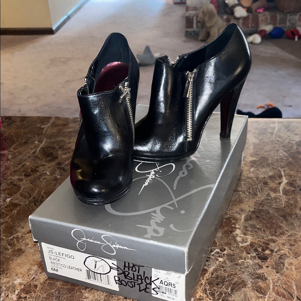 Jessica Simpson Black Heeled Boots with Zipper